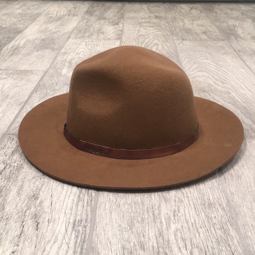 New Fall hat - Picture 2 of 2